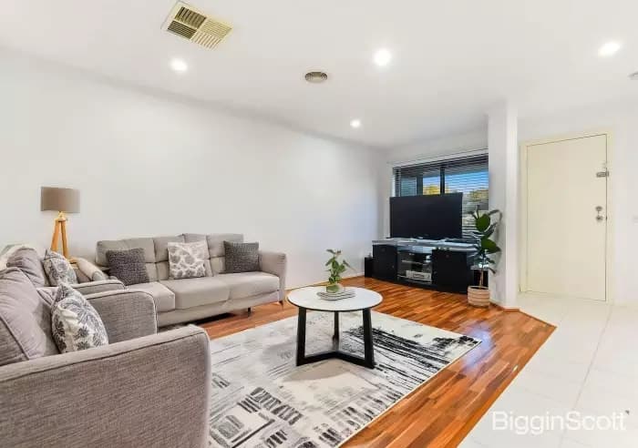 39 Carboni Crescent, Lynbrook, VIC, Lynbrook - Thumbnail 3