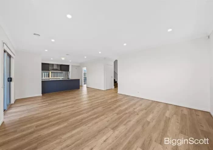 2 Naples Avenue, Berwick, VIC, Berwick - Thumbnail 3