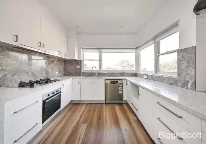 132 Springvale Road, Glen Waverley, VIC, Glen Waverley - Thumbnail 3