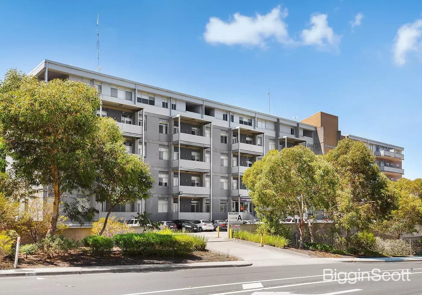 216/662 Blackburn Road, Notting Hill, VIC, Notting Hill - Thumbnail 2