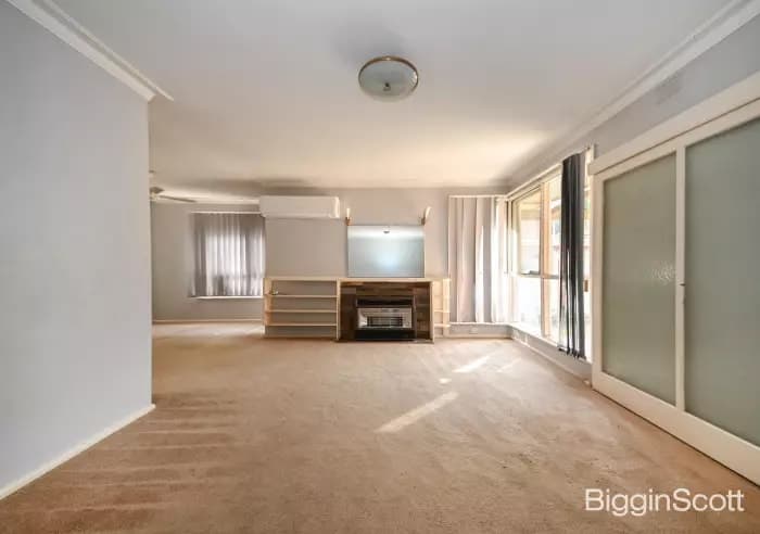 29 Joan Crescent, Burwood East, VIC, Burwood East - Thumbnail 3