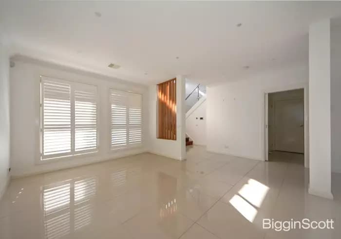 1/72 Foch Street, Box Hill South, VIC, Box Hill South - Thumbnail 3