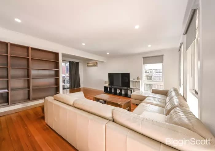 15 Glenmorgan Close, Clayton South, VIC, Clayton South - Thumbnail 3