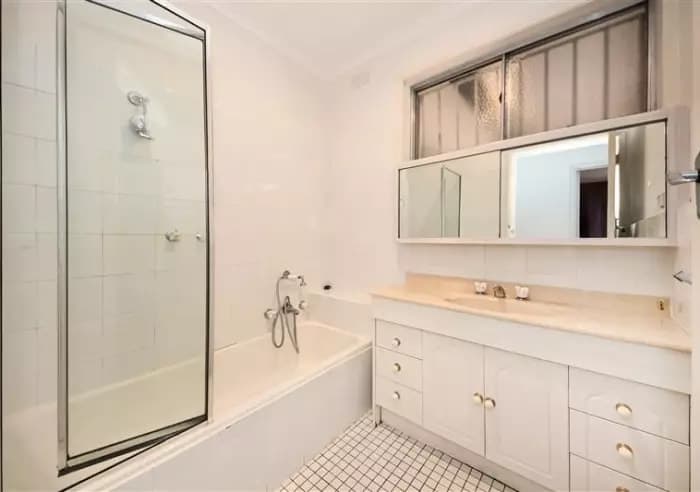 27 Fairway Avenue, Mount Waverley, VIC, Mount Waverley - Thumbnail 4