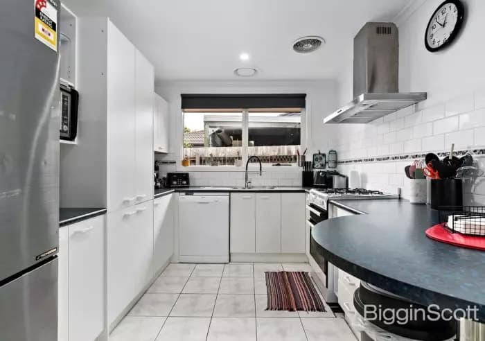 6 Wallace Road, Wantirna South, VIC, Wantirna South - Thumbnail 6