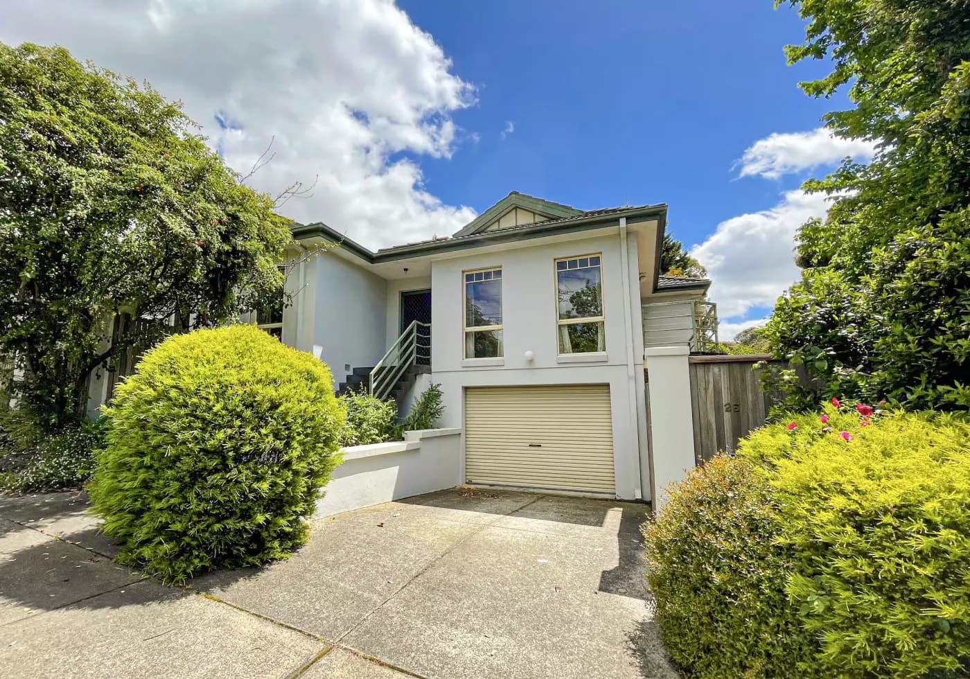 26 Aurisch Avenue, Glen Waverley, VIC, Glen Waverley - Thumbnail 2