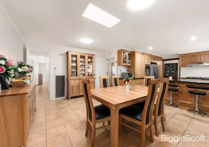 19 Aston Heath, Glen Waverley, VIC, Glen Waverley - Thumbnail 4