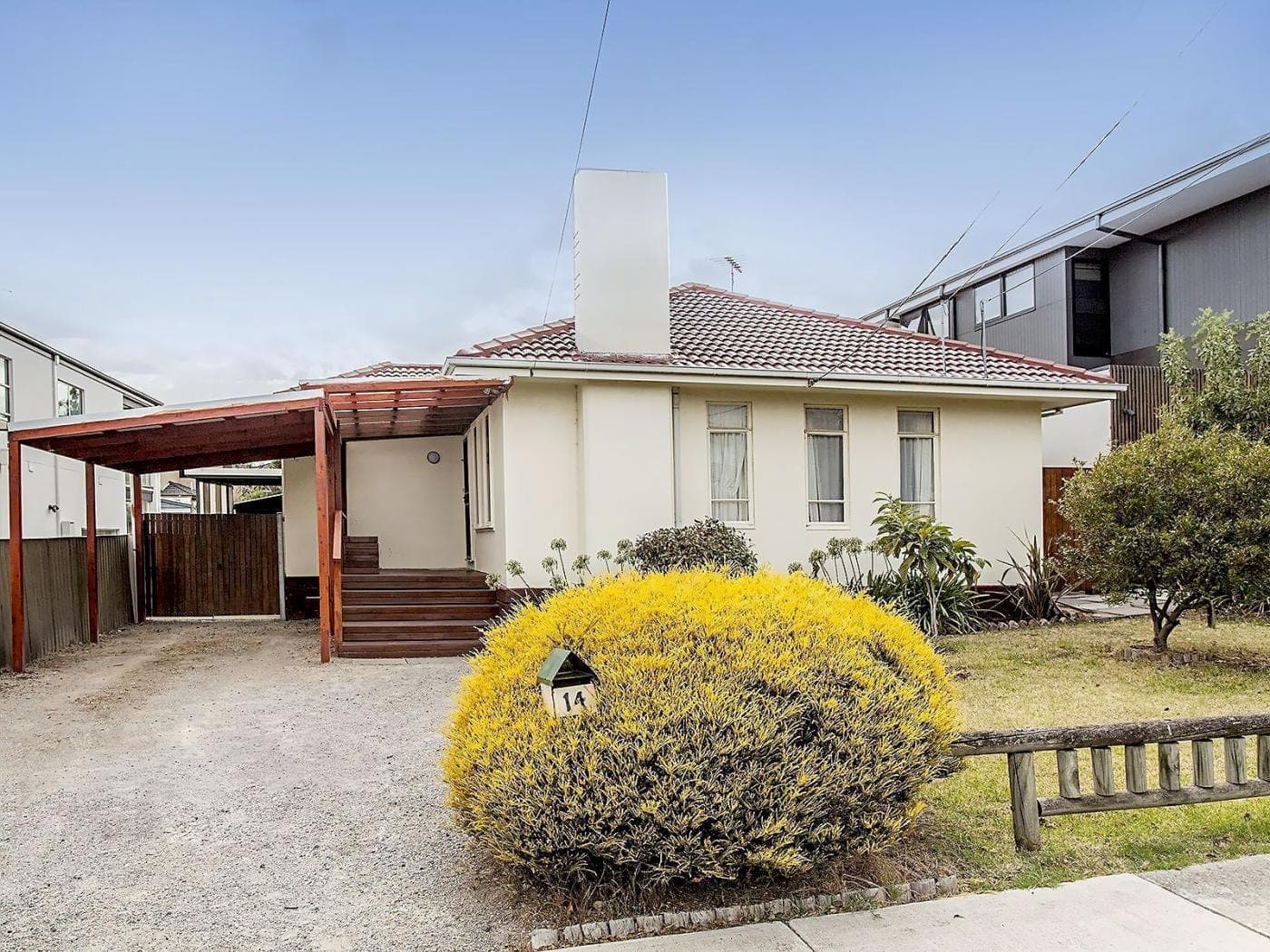 14 Jindabyne Avenue, Chadstone, VIC, Chadstone - Image 1