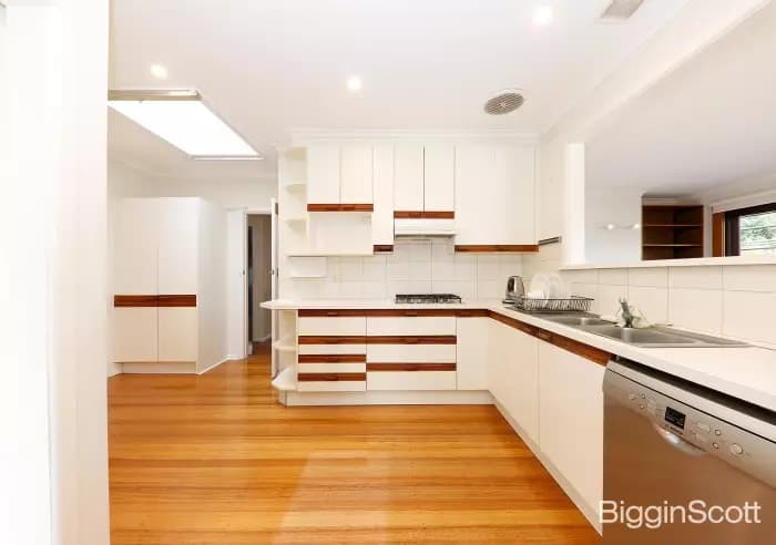 15 Medina Road, Glen Waverley, VIC, Glen Waverley - Thumbnail 6
