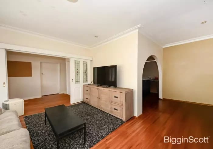 13 Kauri Grove, Glen Waverley, VIC, Glen Waverley - Thumbnail 3