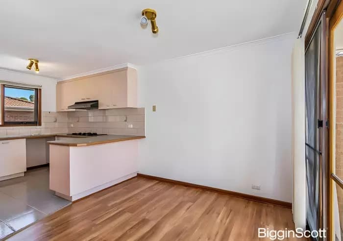 1/9 Graham Street, Glen Waverley, VIC, Glen Waverley - Thumbnail 5