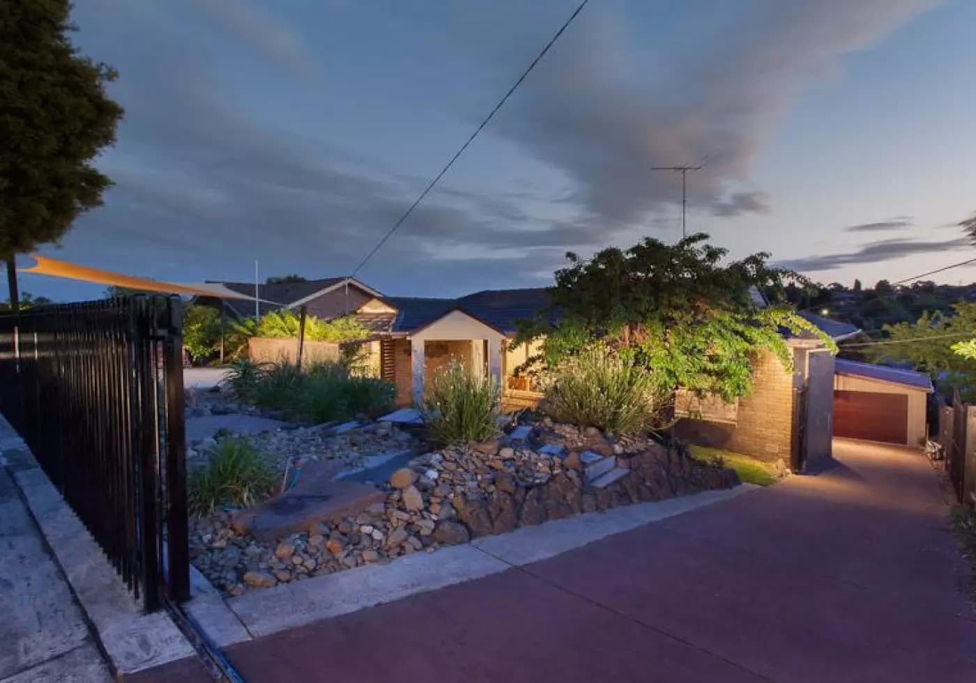 16 Exell Drive, Dandenong North, VIC, Dandenong North - Thumbnail 2