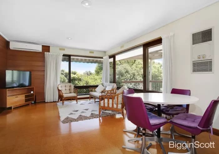 15 Alvie Road, Mount Waverley, VIC, Mount Waverley - Thumbnail 3