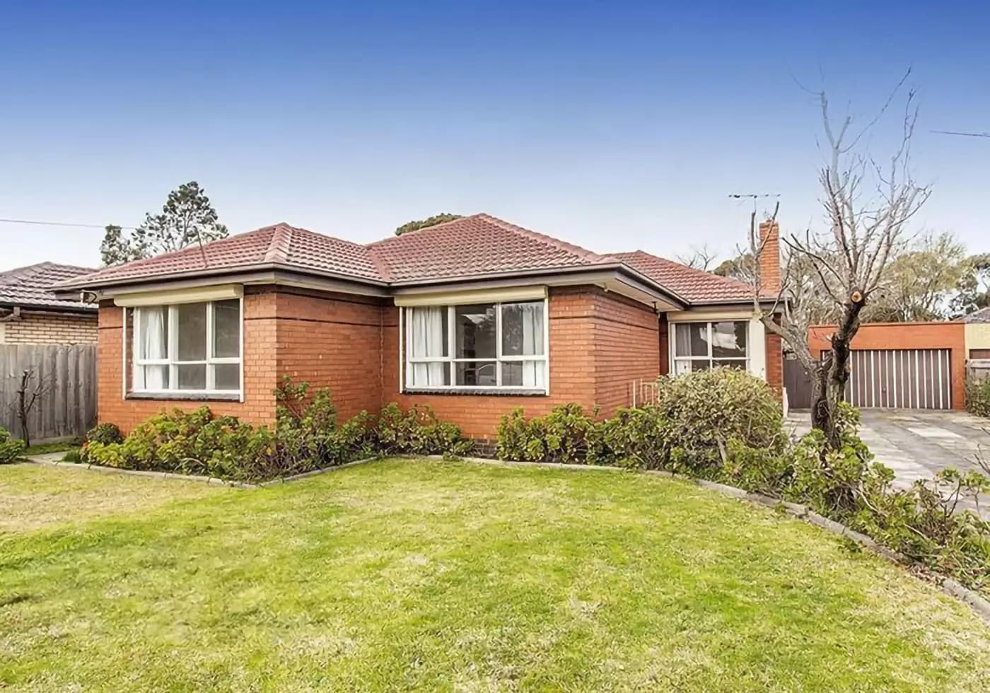 10 Bellerive Avenue, Mount Waverley, VIC, Mount Waverley - Thumbnail 2