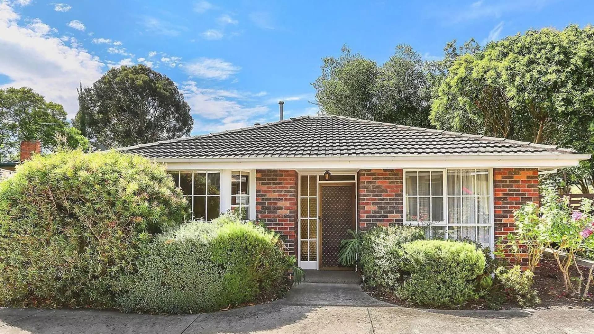 2/112-114 Huntingdale Road, Mount Waverley, Mount Waverley - Thumbnail 2