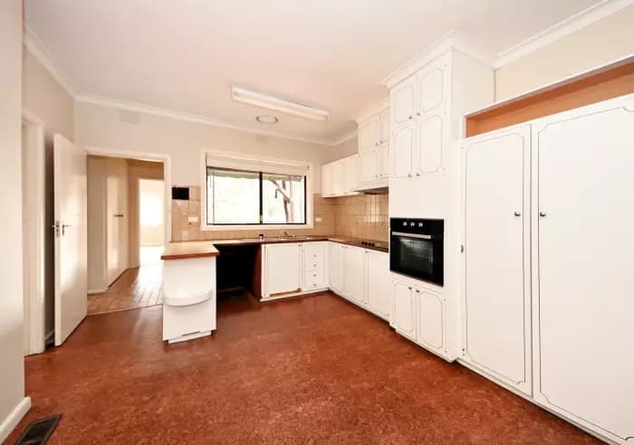 1 Shirley Avenue, Glen Waverley, VIC, Glen Waverley - Thumbnail 3
