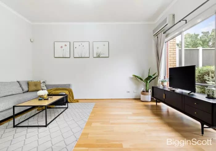 3/18 Tulloch Grove, Glen Waverley, VIC, Glen Waverley - Thumbnail 3