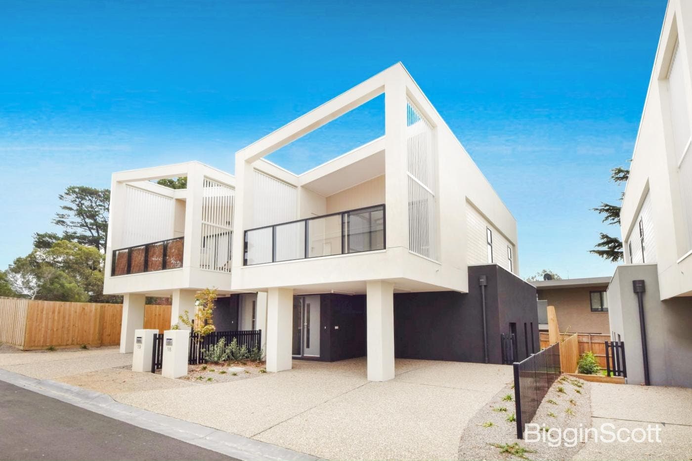 18 Oak Terrace, Wheelers Hill, VIC, Wheelers Hill - Image 1