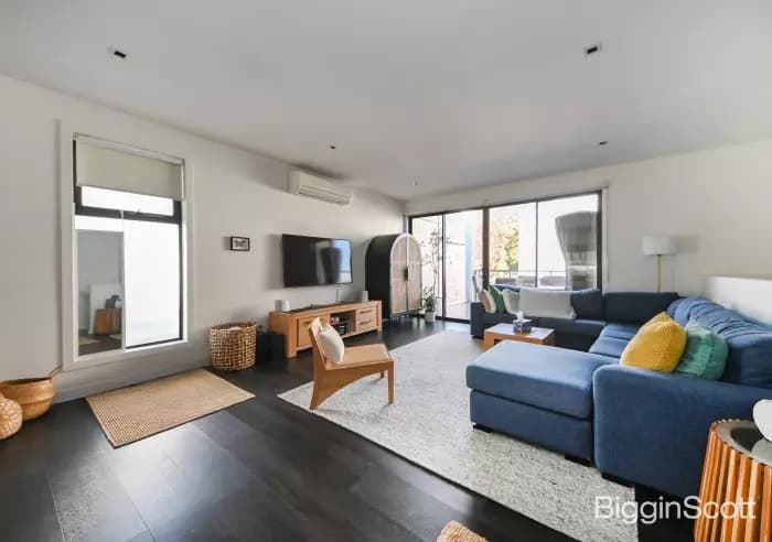 18 Oak Terrace, Wheelers Hill, VIC, Wheelers Hill - Thumbnail 4
