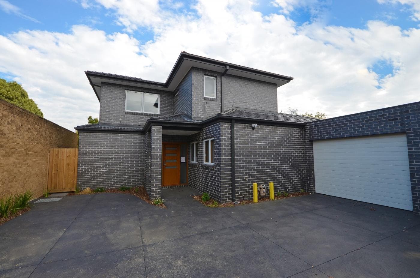 2/10 Hainthorpe Grove, Mulgrave, VIC, Mulgrave - Image 1