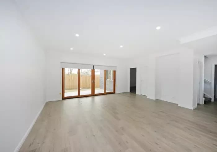 2/10 Hainthorpe Grove, Mulgrave, VIC, Mulgrave - Thumbnail 4