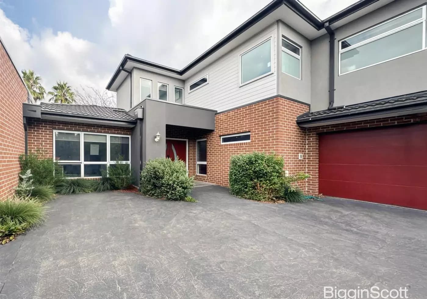 2/31 Arbroath Road, Wantirna South, VIC, Wantirna South - Thumbnail 2
