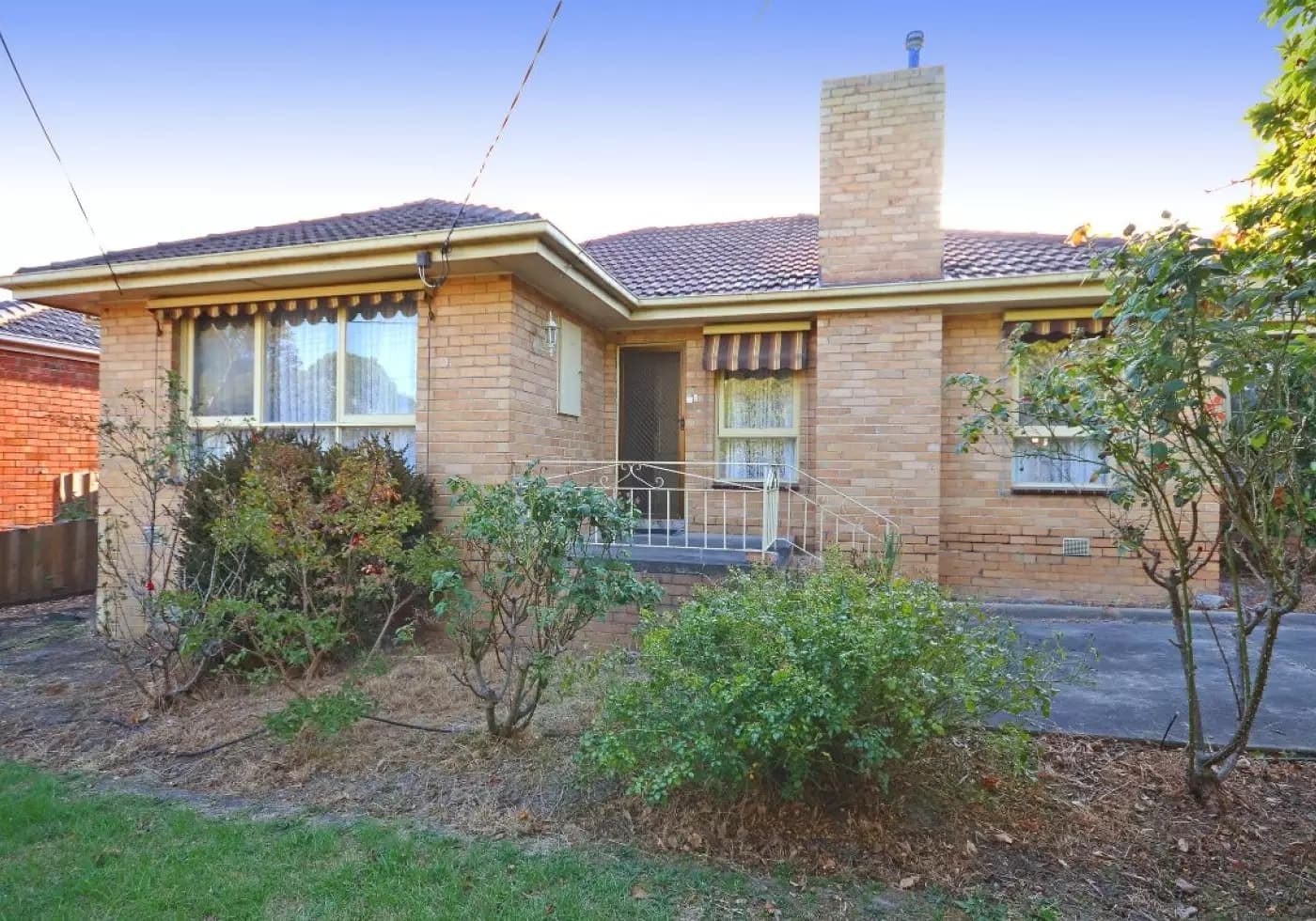 11 Bradstreet Road, Mount Waverley, VIC, Mount Waverley - Thumbnail 2