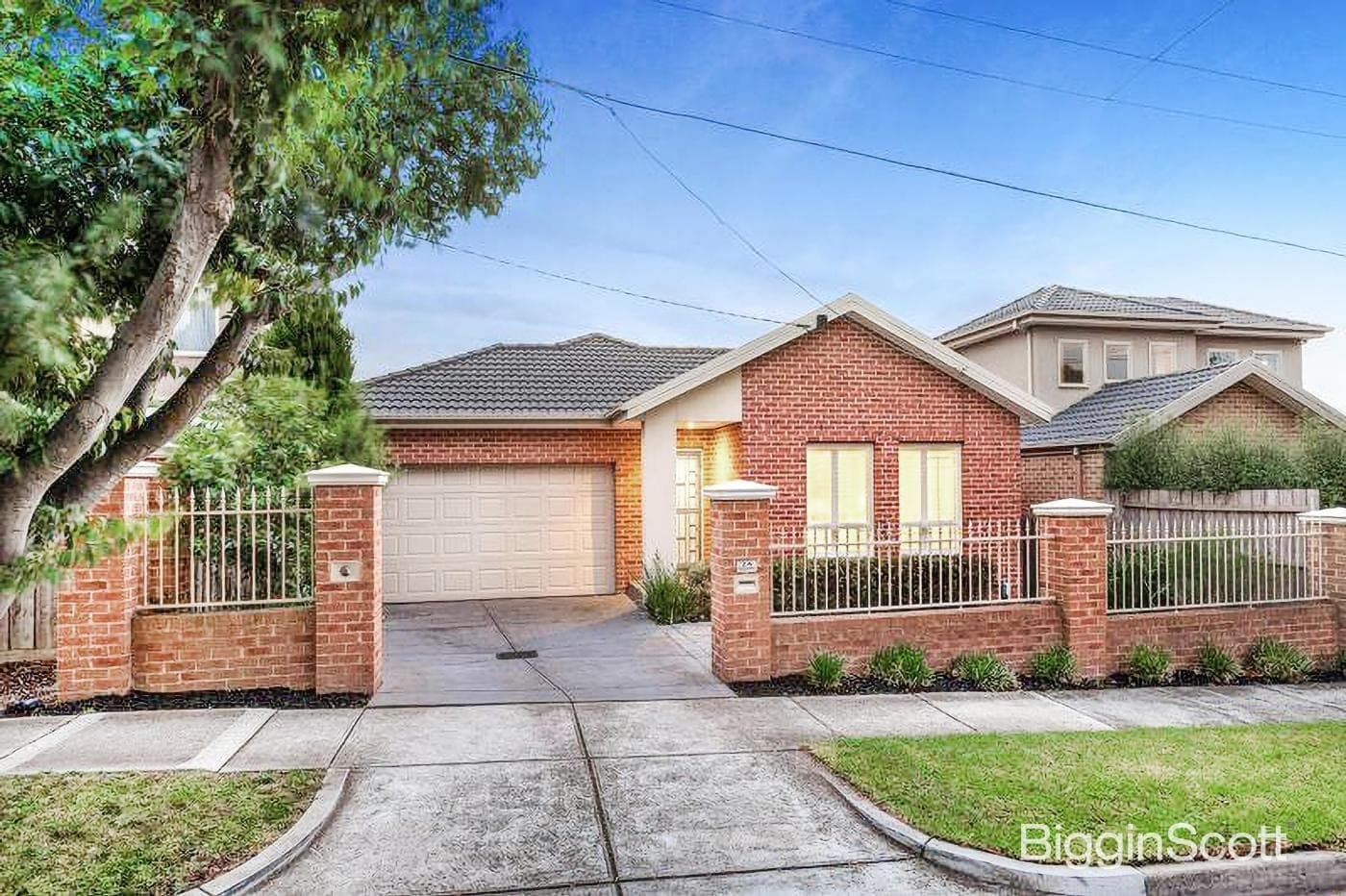 2A Oakham Avenue, Burwood East, VIC, Burwood East - Image 1