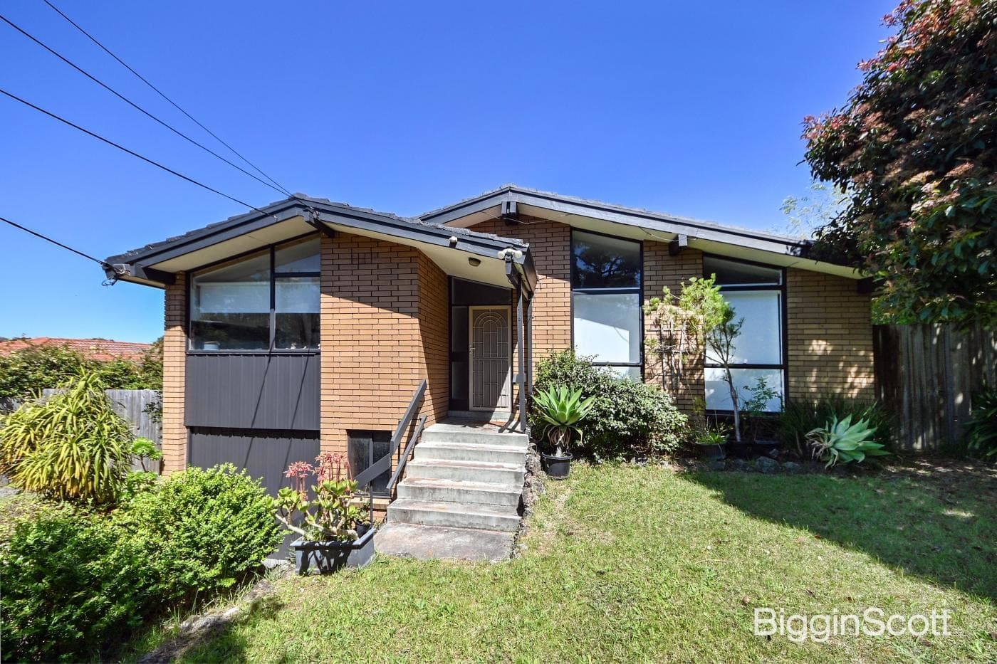 2 Greenham Crescent, Mount Waverley, VIC, Mount Waverley - Image 1