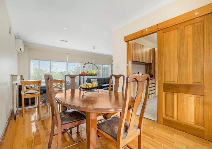 1/10 Joanna Court, Mount Waverley, VIC, Mount Waverley - Thumbnail 3