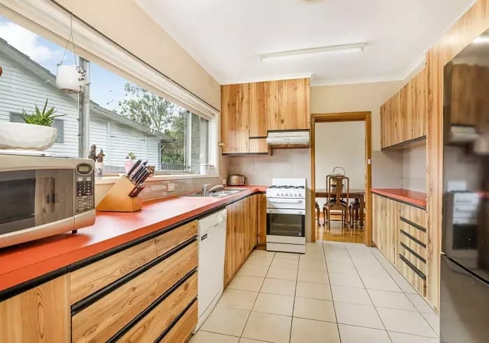 1/10 Joanna Court, Mount Waverley, VIC, Mount Waverley - Thumbnail 4
