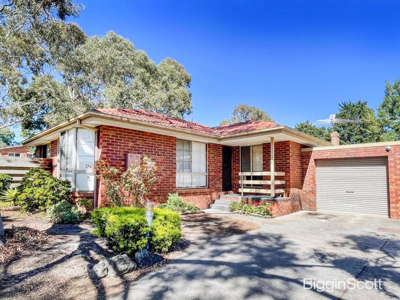 1/27 Meadow Cres, Mount Waverley, VIC, Mount Waverley - Image 1
