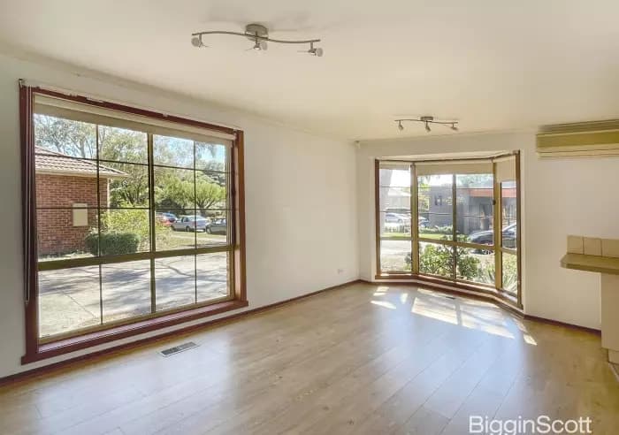 1/27 Meadow Cres, Mount Waverley, VIC, Mount Waverley - Thumbnail 3