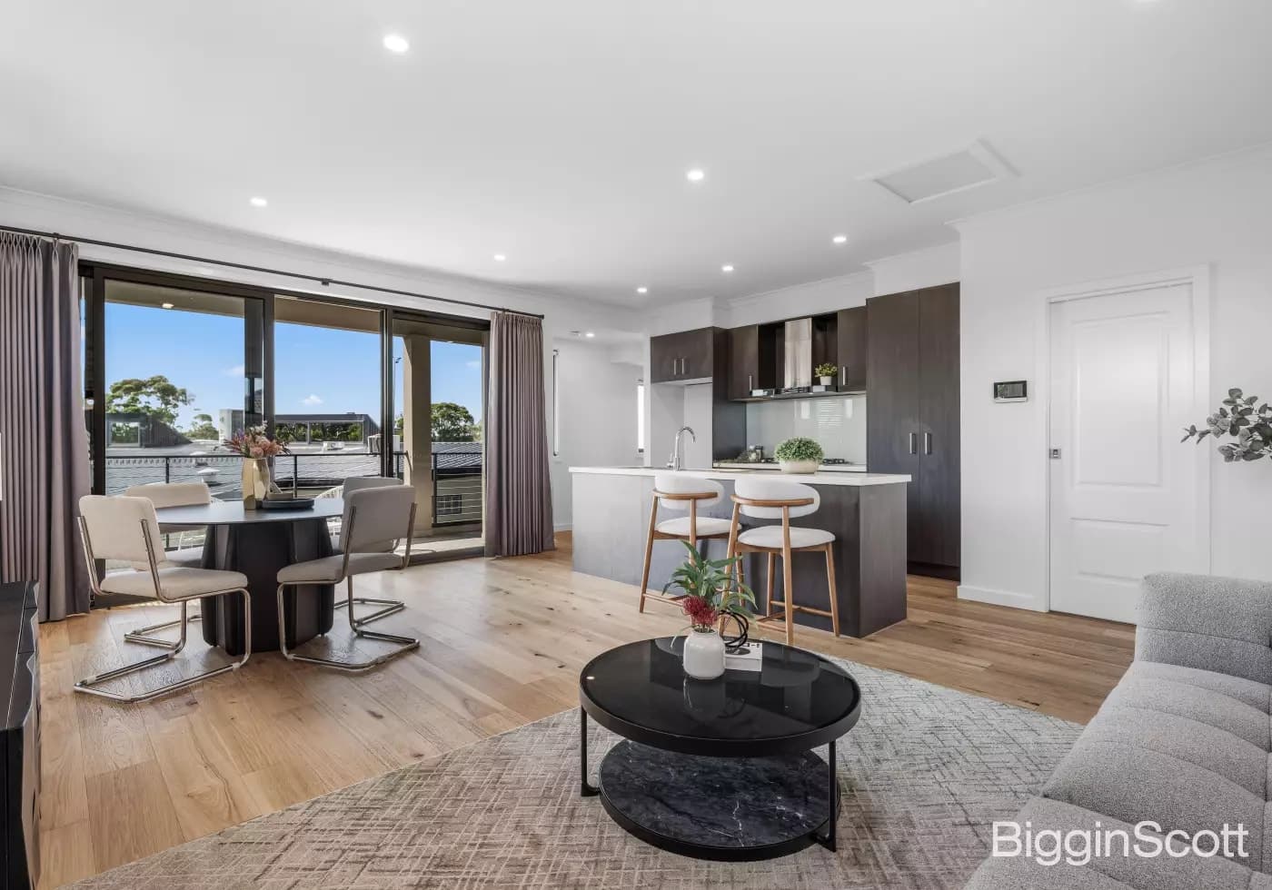3/6 Prince Charles Street, Clayton, VIC, Clayton - Thumbnail 2
