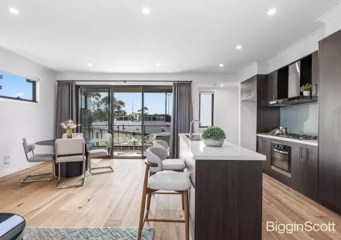 3/6 Prince Charles Street, Clayton, VIC, Clayton - Thumbnail 3
