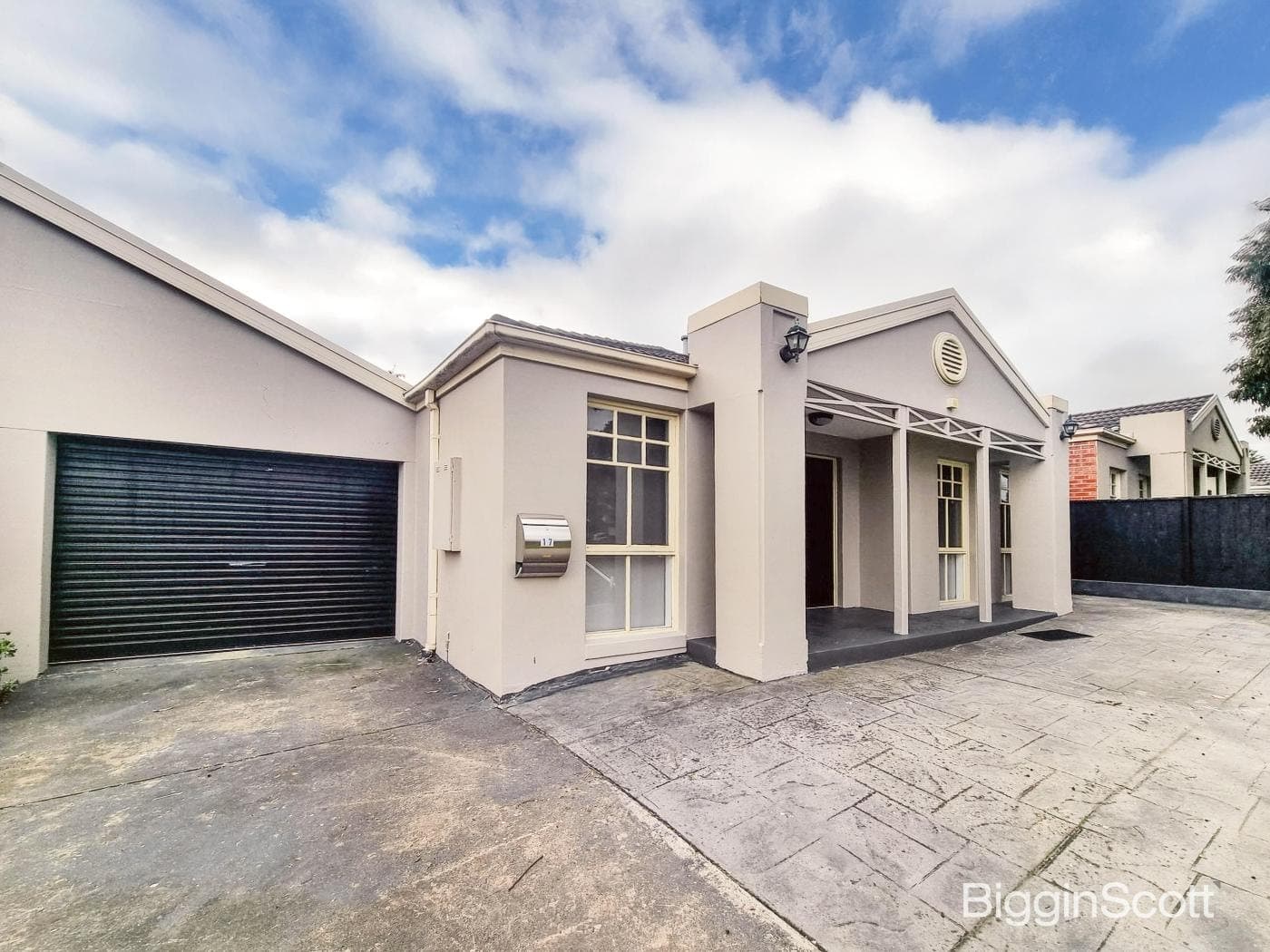 17 The Quadrangle, Glen Waverley, VIC, Glen Waverley - Image 1