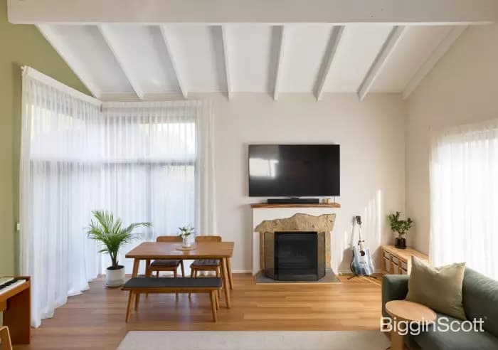 2/10 Temby Close, Endeavour Hills, VIC, Endeavour Hills - Thumbnail 3