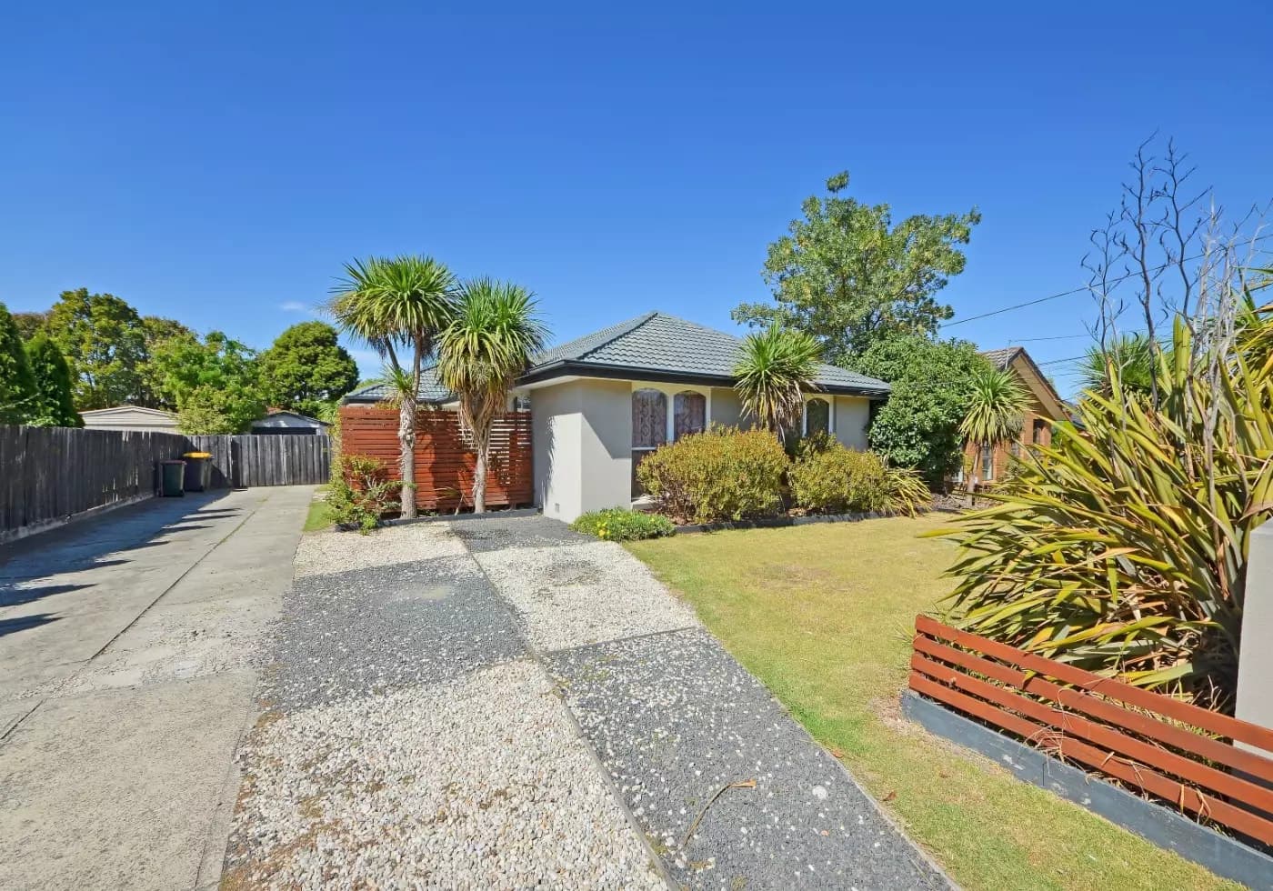 14 Nicholas Avenue, Glen Waverley, VIC, Glen Waverley - Thumbnail 2