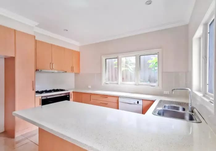 1/19 Herbert Street, Mount Waverley, VIC, Mount Waverley - Thumbnail 3