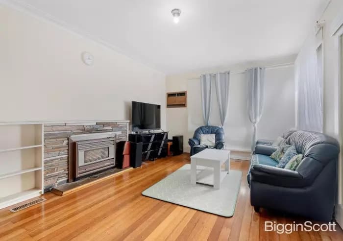 5 Manooka Street, Burwood East, VIC, Burwood East - Thumbnail 3