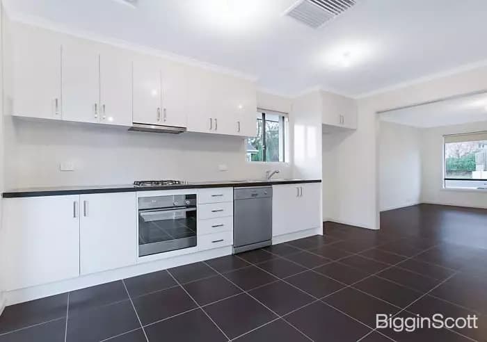 1/4 Leonard Street, Ashwood, VIC, Ashwood - Thumbnail 3