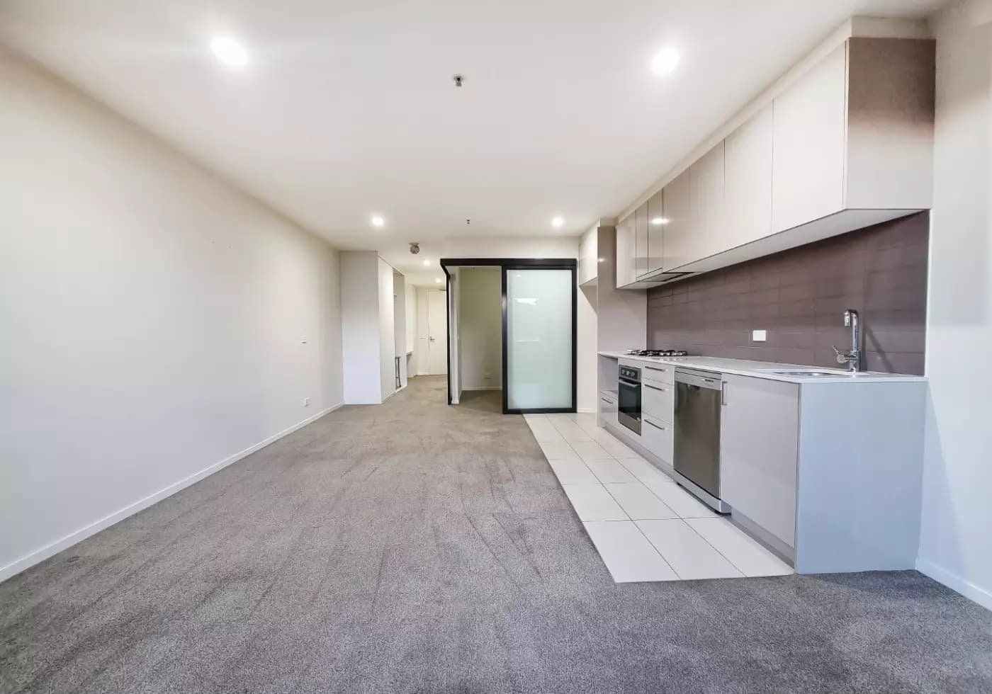 206/394-398 Middleborough Road, Blackburn, VIC, Blackburn - Thumbnail 2