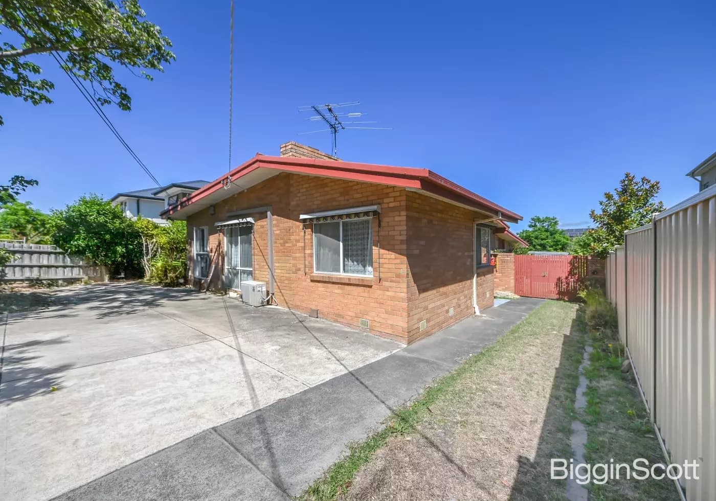 7 Olinda Street, Glen Waverley, VIC, Glen Waverley - Thumbnail 2