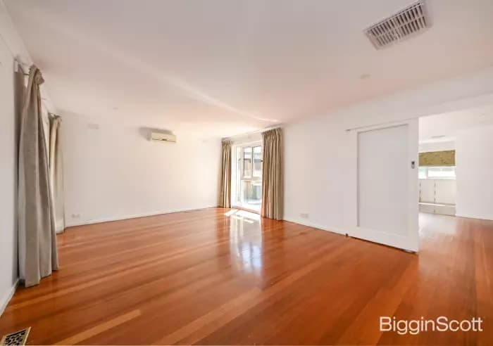6 Nicholas Avenue, Glen Waverley, VIC, Glen Waverley - Thumbnail 3