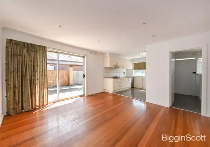 6 Nicholas Avenue, Glen Waverley, VIC, Glen Waverley - Thumbnail 4