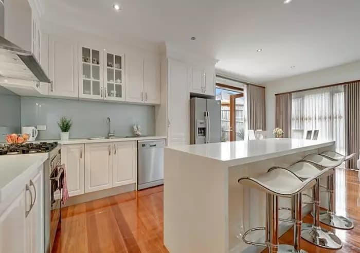 2/16 Hammence Street, Glen Waverley, VIC, Glen Waverley - Thumbnail 4