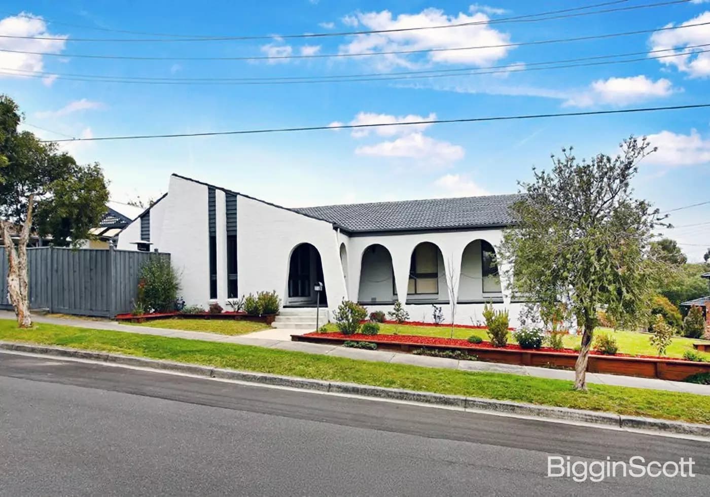 26 Therese Avenue, Mount Waverley, VIC, Mount Waverley - Thumbnail 2