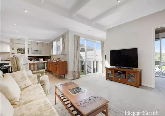5 Threadbow Crescent, Wheelers Hill, VIC, Wheelers Hill - Thumbnail 3