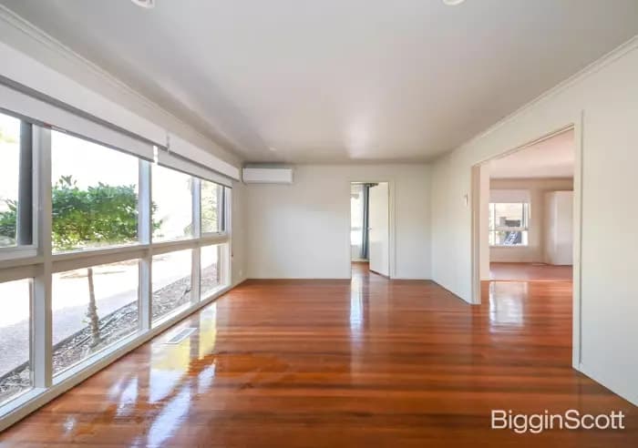 9 Torwood Avenue, Glen Waverley, VIC, Glen Waverley - Thumbnail 3