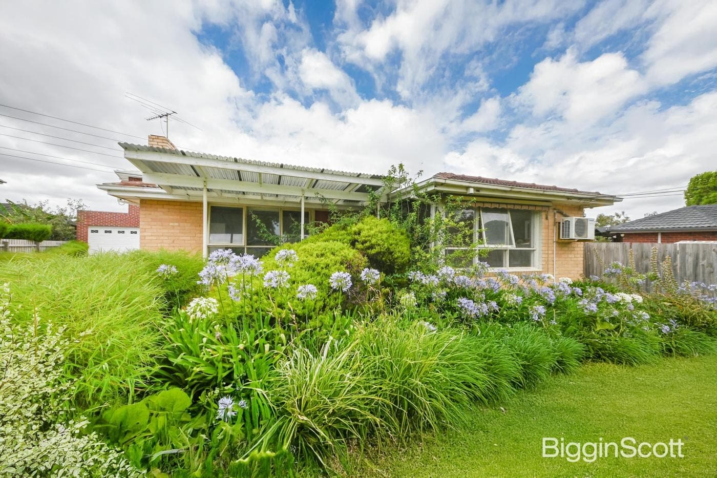 1/18 Risdon Drive, Notting Hill, VIC, Notting Hill - Image 1